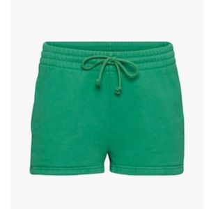 Aritzia boyfriend 2” sweatshorts